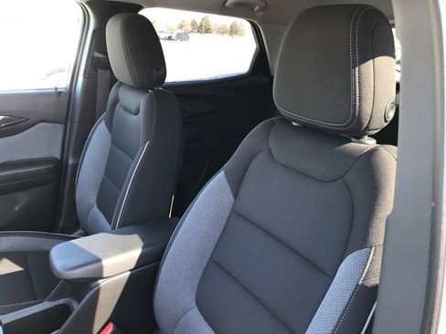 Certified 2025 Chevrolet TrailBlazer LT image 4