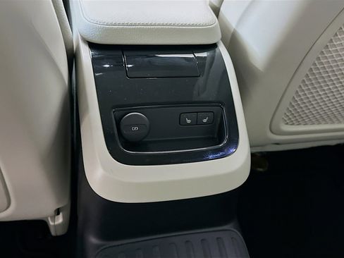 Used 2022 Volvo S60 T8 R-Design Expression w/ Premium Package image 29