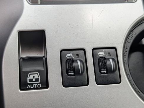 Used 2024 Toyota 4Runner SR5 Premium AWD/4WD image 16