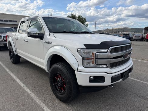 Used 2018 Ford F150 Platinum w/ FX4 Off-Road Package AWD/4WD image 5
