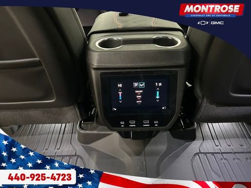 New 2026 GMC Yukon XL AT4 Ultimate AWD/4WD image 23