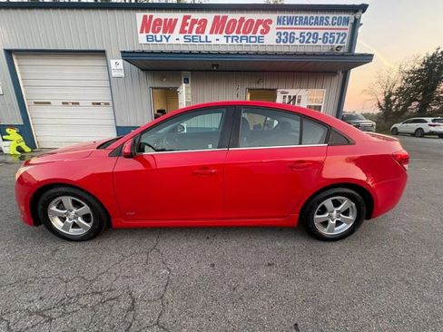 Used 2014 Chevrolet Cruze LT w/ RS Package image 2
