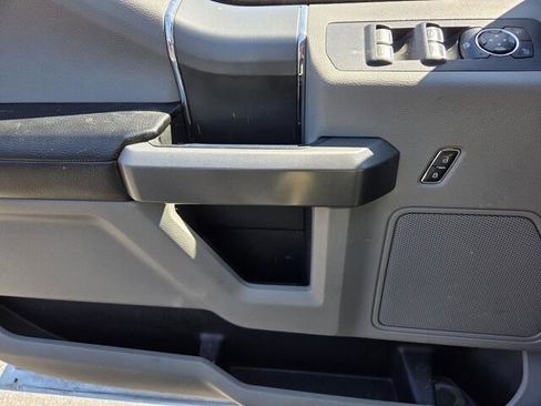 Used 2016 Ford F150 XLT w/ Equipment Group 302A Luxury image 12