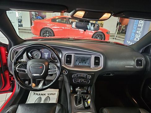 Used 2022 Dodge Charger SXT w/ Leather Interior Group image 12