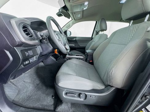 Used 2022 Toyota Tacoma SR5 image 15