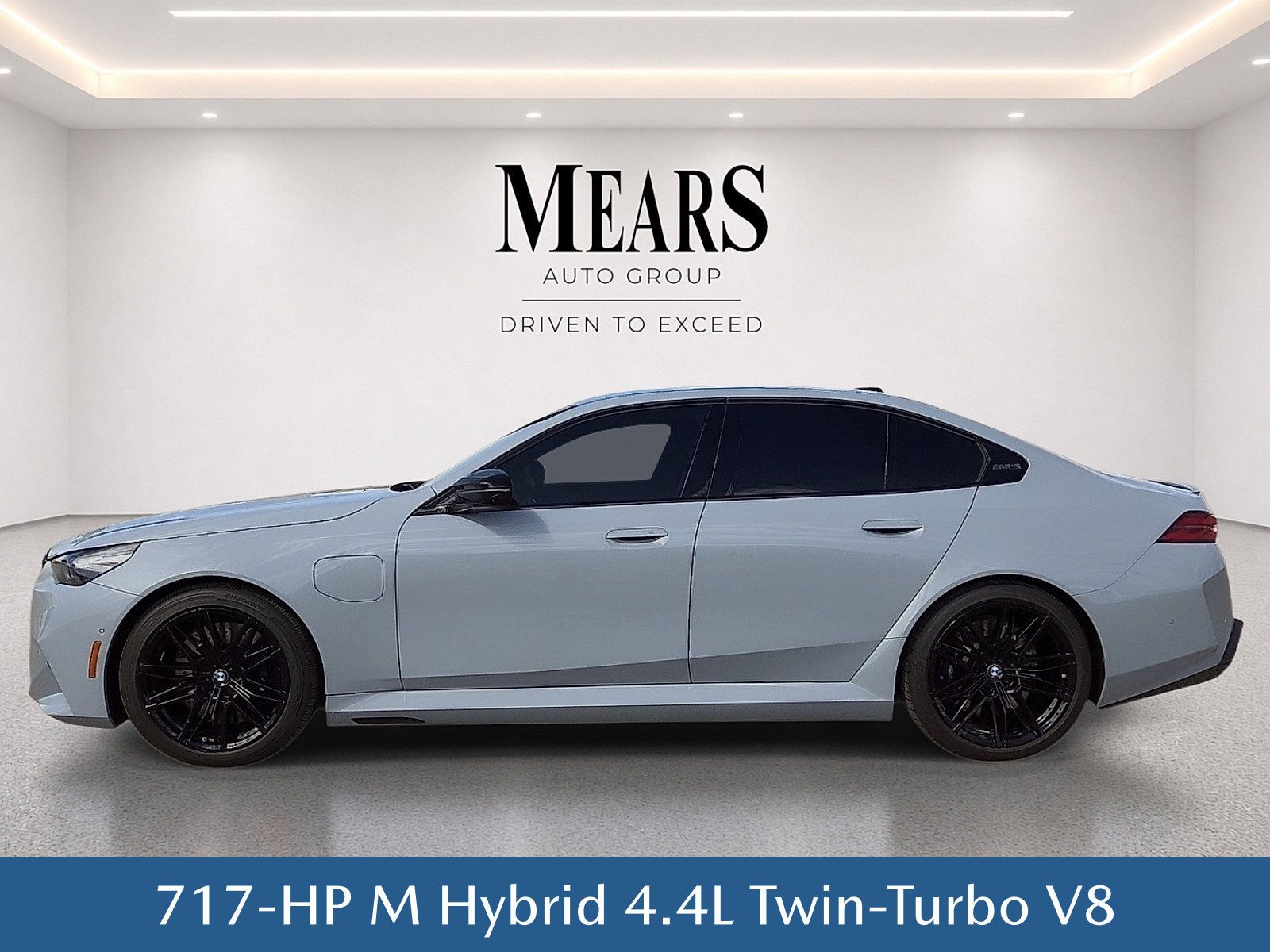 Used 2027 BMW M5 AWD/4WD image 3