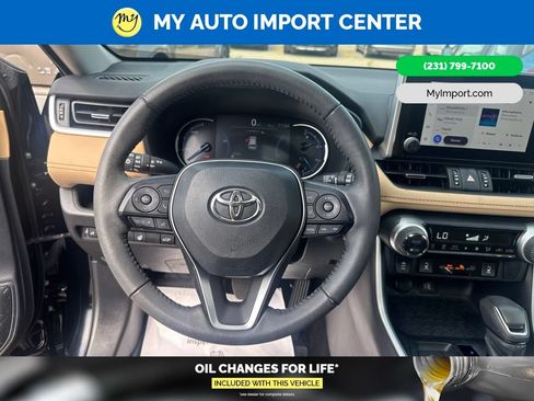 Used 2024 Toyota RAV4 XLE Premium w/ Weather Package AWD/4WD image 16