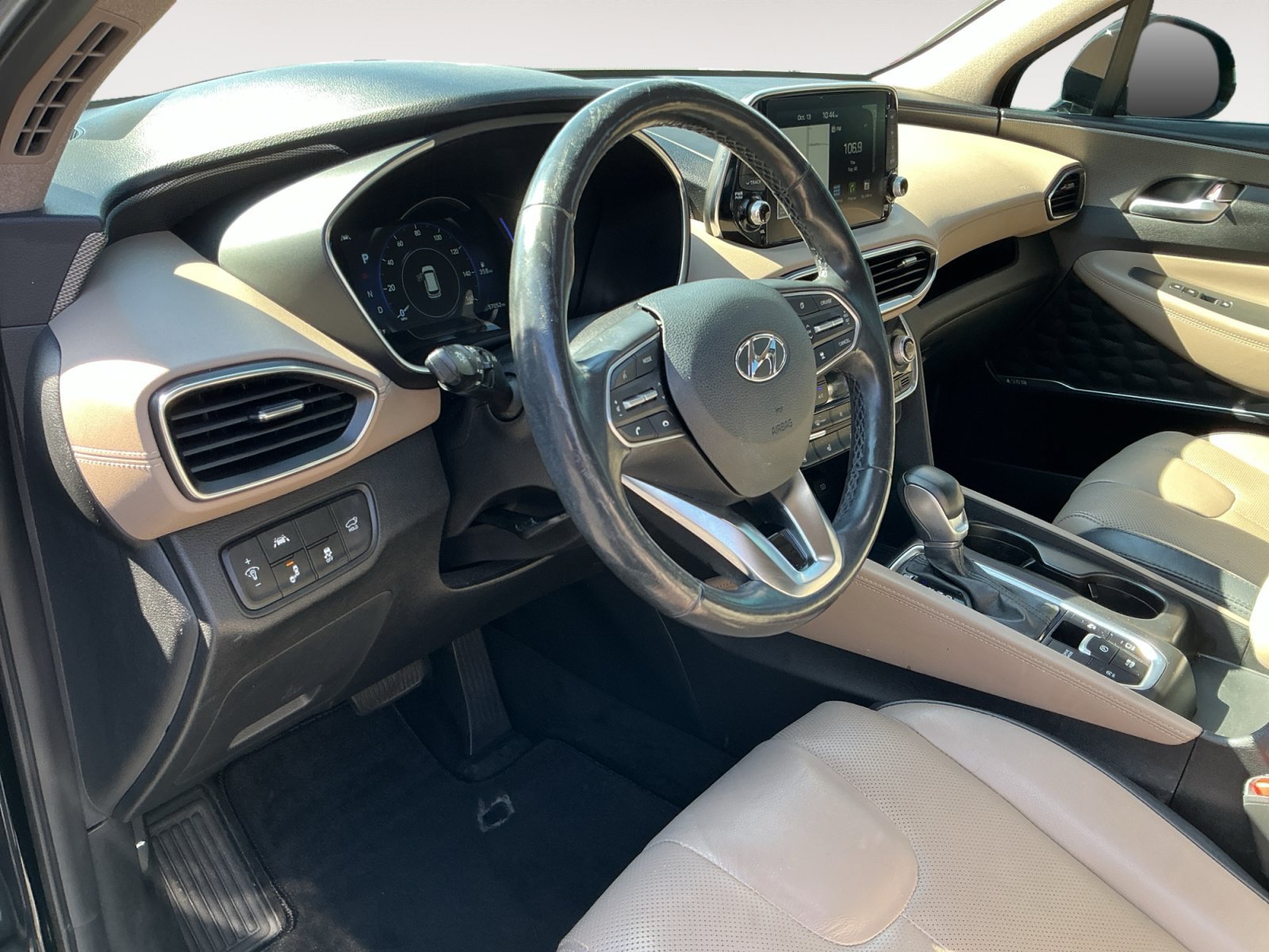 Used 2020 Hyundai Santa Fe Limited FWD image 10