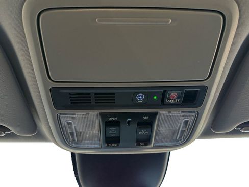 Used 2022 Honda Odyssey Touring image 20