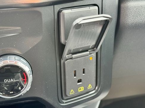 New 2026 Ford F250 Lariat w/ Lariat Ultimate Package image 36