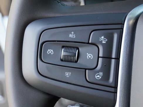 New 2026 GMC Sierra 1500 SLT image 26