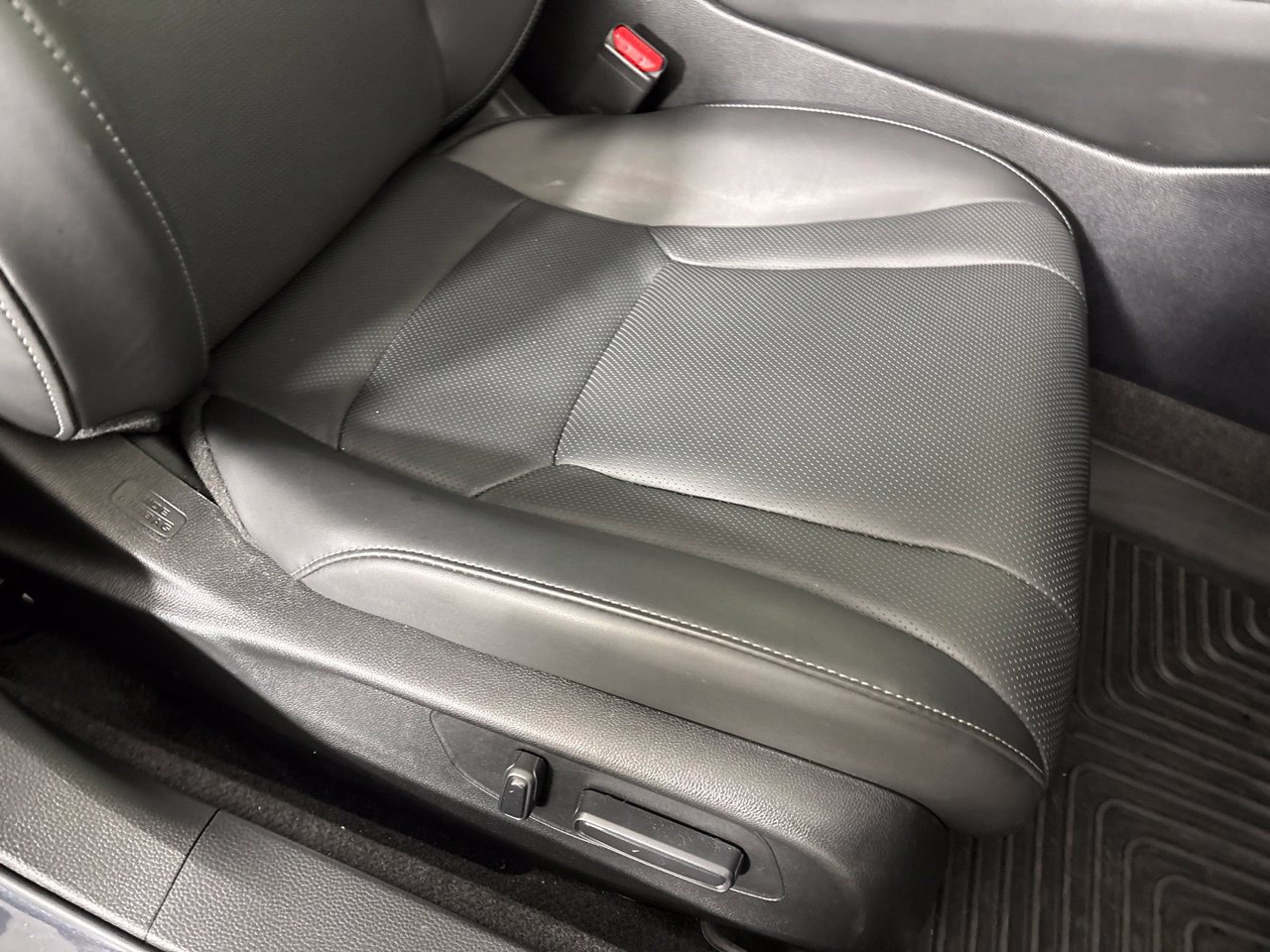 Used 2024 Honda Accord Touring image 32