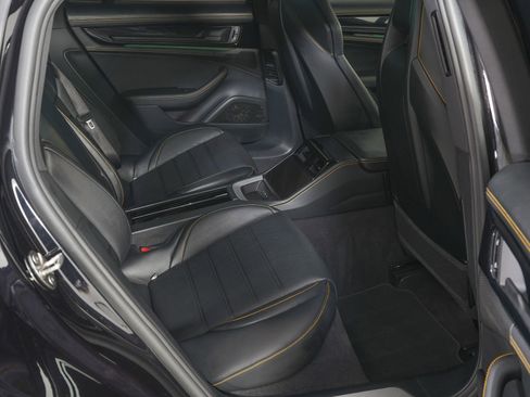 Used 2026 Porsche Panamera 4 AWD/4WD image 7
