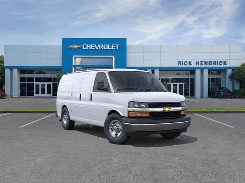 New 2026 Chevrolet Express 2500 w/ Driver Convenience Package RWD image 14