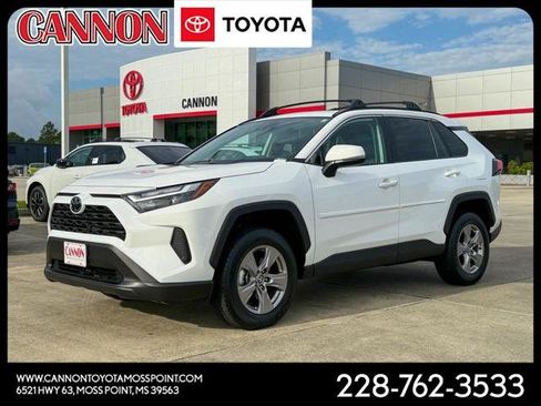 Certified 2025 Toyota RAV4 XLE FWD image 1