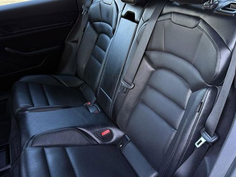 Used 2022 Porsche Taycan RWD image 35