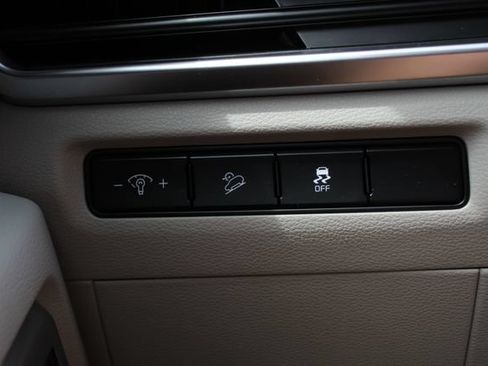 Used 2024 Kia Telluride S w/ S Sunroof Package FWD image 19