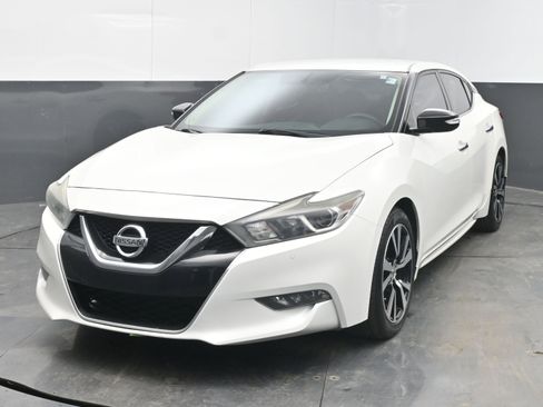 Used 2018 Nissan Maxima 3.5 SV image 3