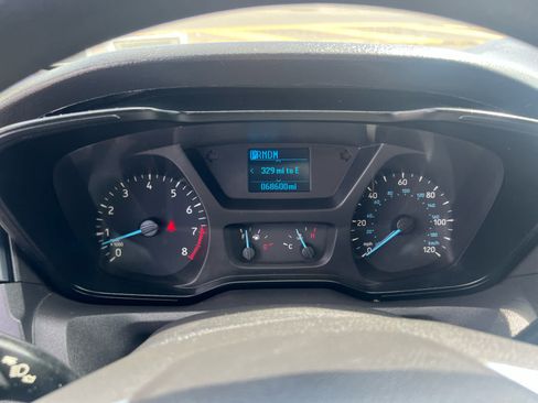 Used 2019 Ford Transit 350 XLT RWD image 4