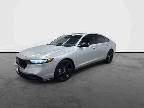 Certified 2025 Honda Accord Sport image 8