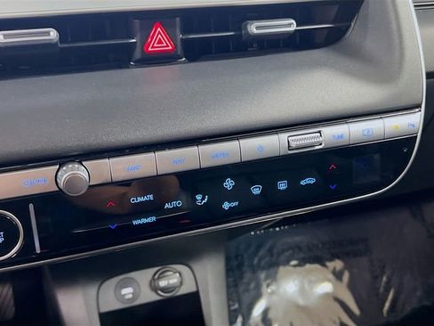 Used 2024 Hyundai Ioniq 5 Limited image 25