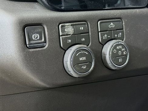 New 2026 Chevrolet Silverado 1500 LT Trail Boss w/ Convenience Package II image 12