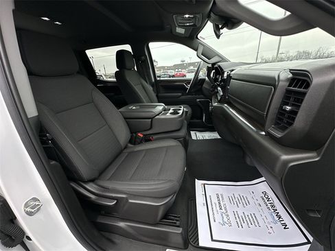 Used 2023 Chevrolet Silverado 1500 LT image 23
