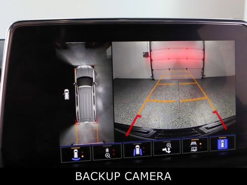 Used 2022 GMC Yukon SLT w/ SLT Premium Package image 20