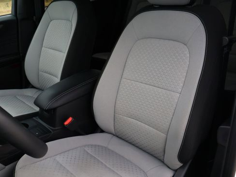 Used 2023 Ford Escape Active image 13