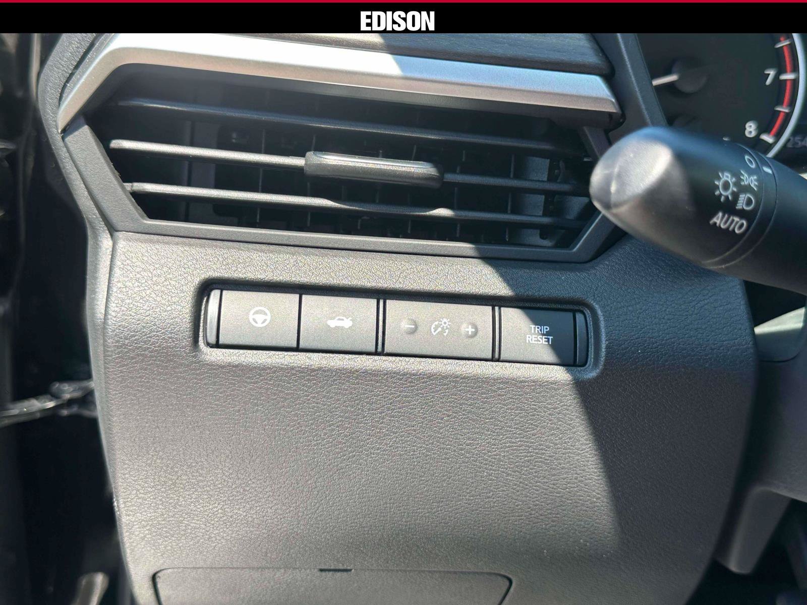 Used 2025 Nissan Altima 2.5 SL AWD/4WD image 20
