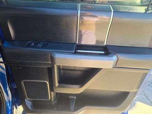 Used 2018 Ford F150 Raptor w/ Equipment Group 802A Luxury image 17