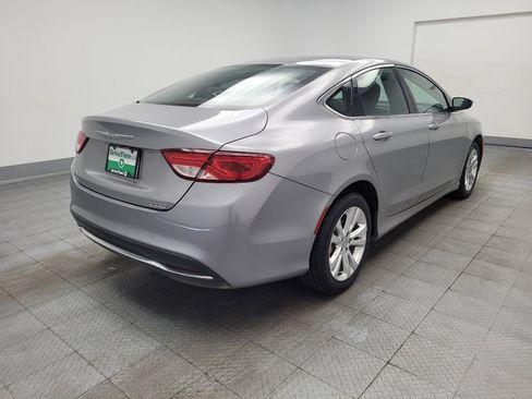 Used 2016 Chrysler 200 Limited FWD image 9