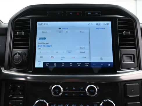 Used 2022 Ford F150 Lariat image 32