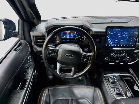Used 2022 Ford Expedition Max Limited AWD/4WD image 24