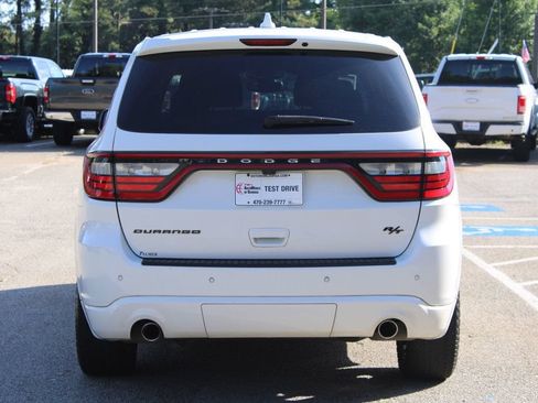 Used 2017 Dodge Durango R/T w/ Blacktop Package RWD image 7