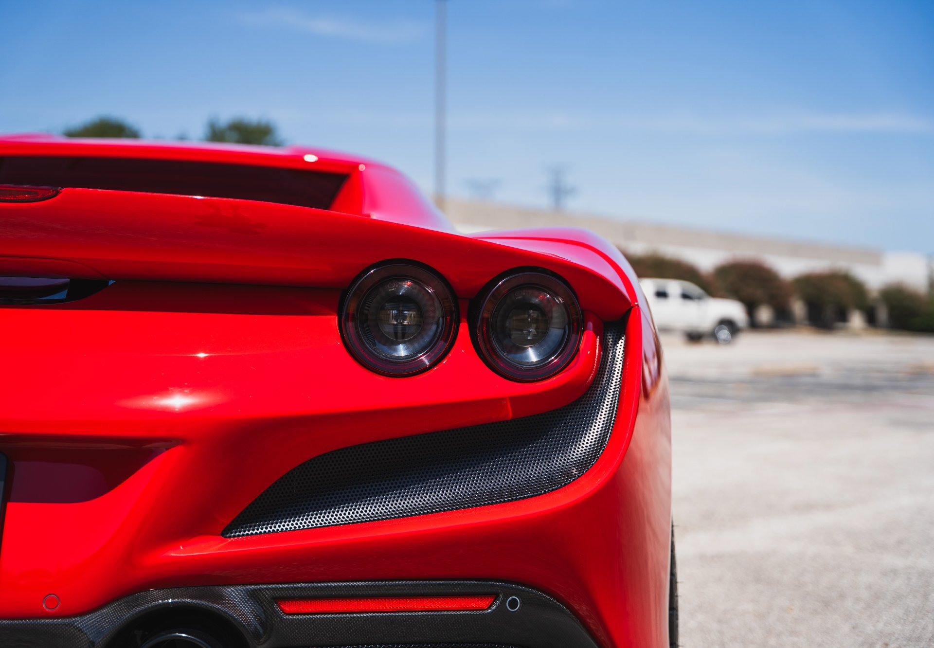 Used 2021 Ferrari F8 Tributo RWD image 28