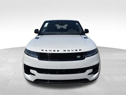 New 2025 Land Rover Range Rover Sport SE