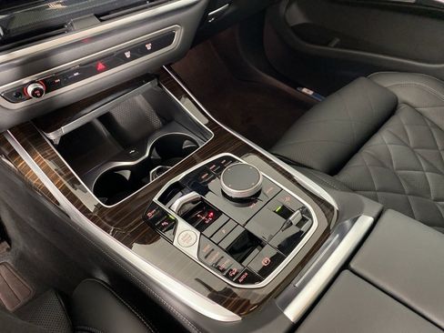 New 2026 BMW X7 xDrive40i image 19