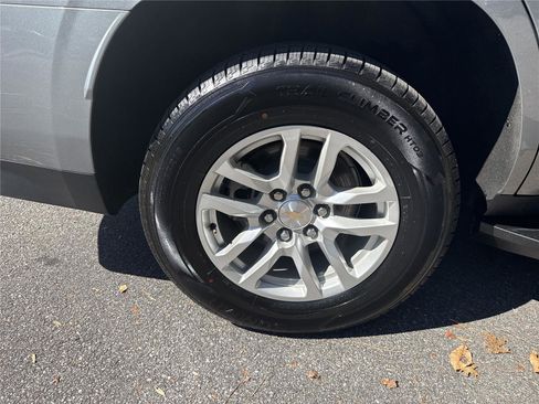 Used 2024 Chevrolet Tahoe LT image 25