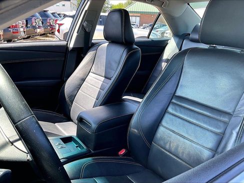 Used 2017 Toyota Camry XLE FWD image 21