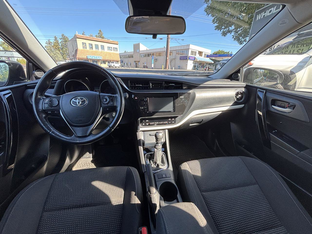 Used 2018 Toyota Corolla iM w/ All-Weather Mat Package FWD image 11