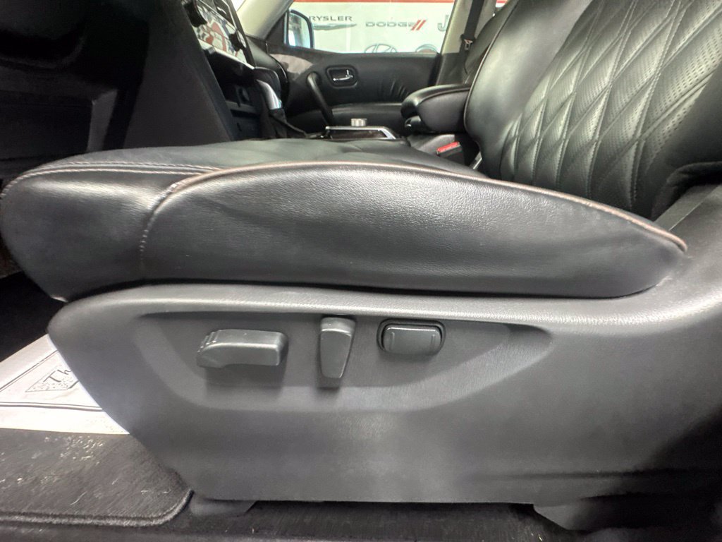Used 2023 Nissan Armada Platinum w/ Captain's Chairs Package AWD/4WD image 19