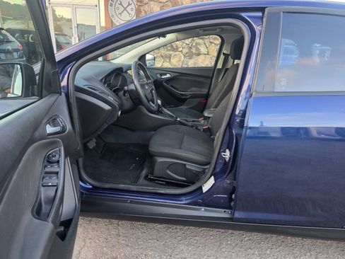 Used 2017 Ford Focus SEL w/ Cold Weather Package image 10