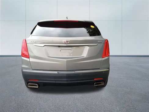 Used 2018 Cadillac XT5 FWD image 4