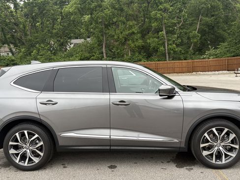 Used 2023 Acura MDX SH-AWD w/ Technology Package image 11