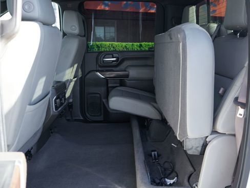 Used 2021 GMC Sierra 3500 SLT w/ SLT Convenience Package image 34