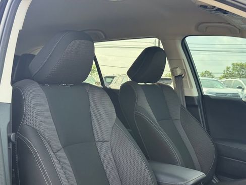 Used 2023 Subaru Outback Premium AWD/4WD image 27