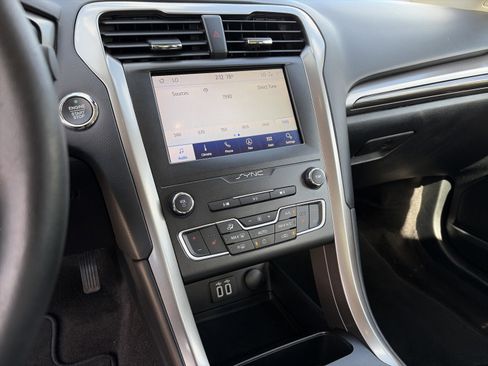 Certified 2020 Ford Fusion SEL image 12