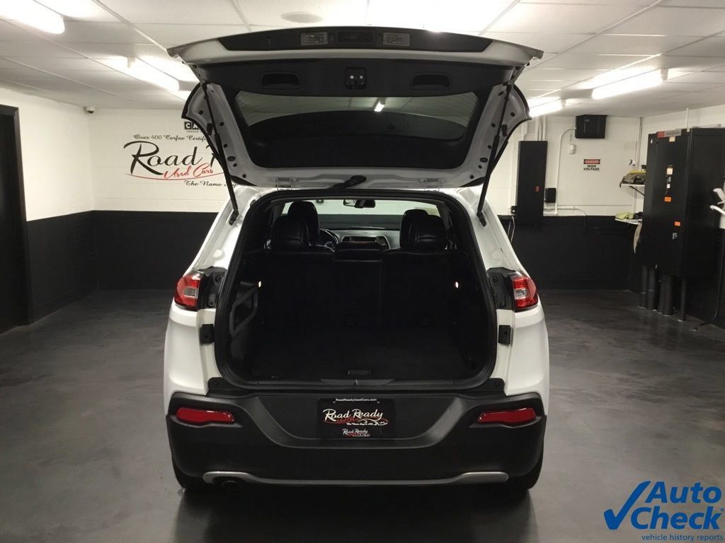 Used 2016 Jeep Cherokee Limited AWD/4WD image 12