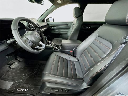 Used 2025 Honda CR-V Sport-L image 18
